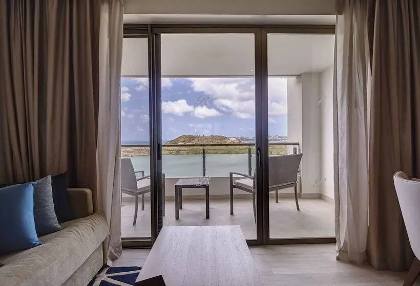 سوئیت جونیور دلوکس با چشمانداز, Royalton Antigua, An Autograph Collection All Inclusive Resort
