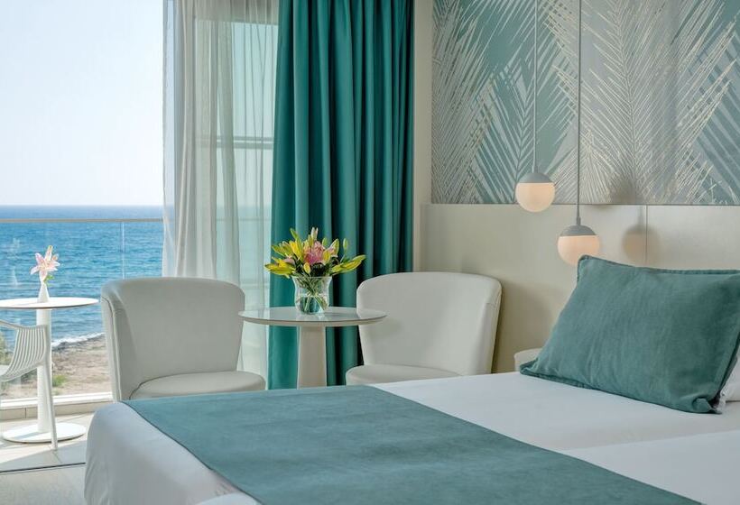 Номер Superior Вид на Море, Ivi Mare   Designed For Adults By Louis Hotels