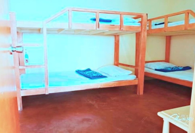 Vuode Makuusalissa, Angler S Hub & Resort Oslob