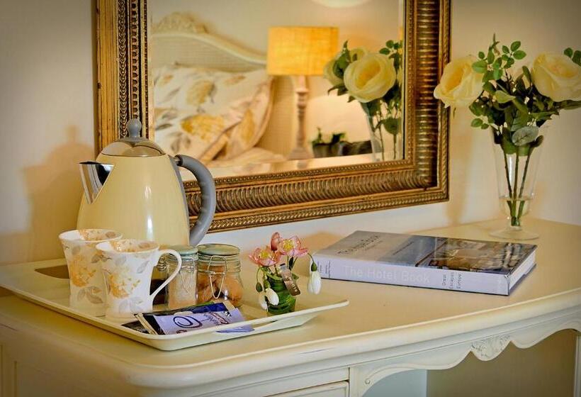 キングサイズベッドのスーペリアルーム, Caroe Farm House