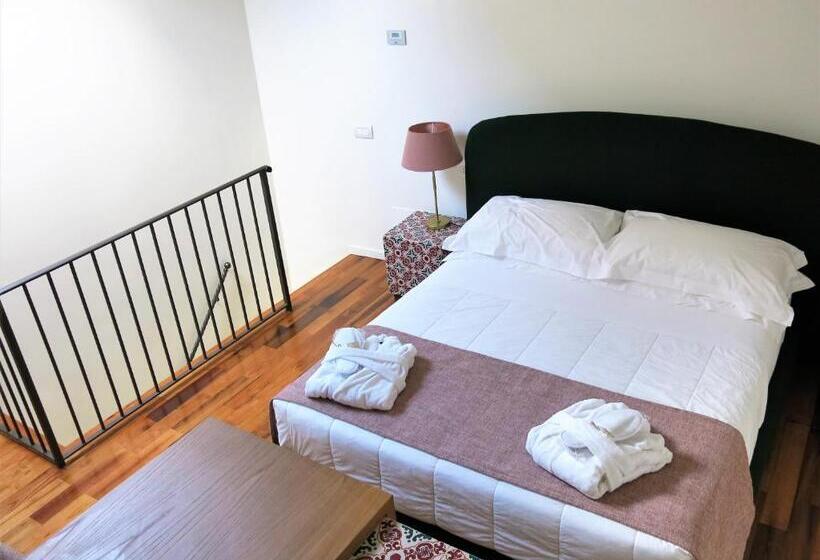 جناح جونيور عائلى, Relais San Giuliano