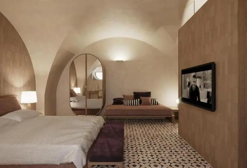 トリプルクラシックルーム, Relais San Giuliano