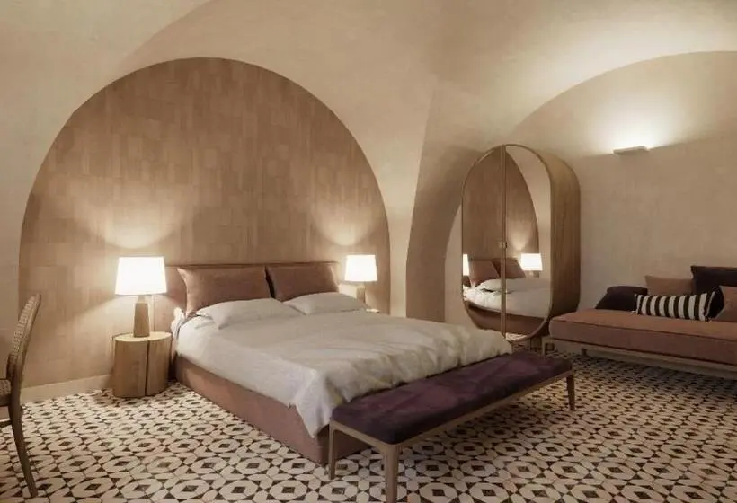 トリプルクラシックルーム, Relais San Giuliano
