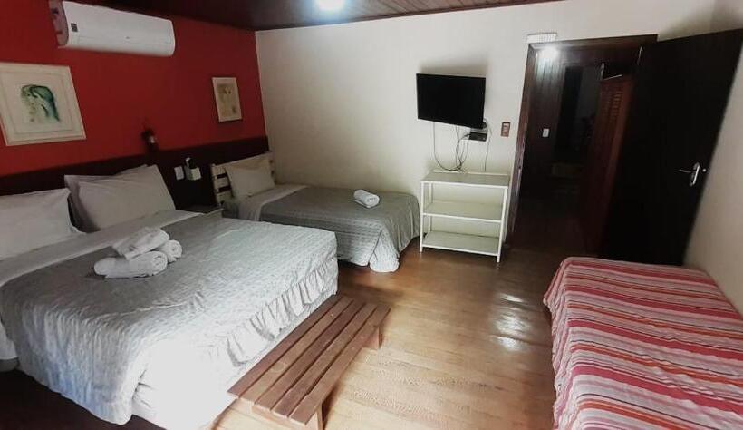 四人标准间, Casa Encantada