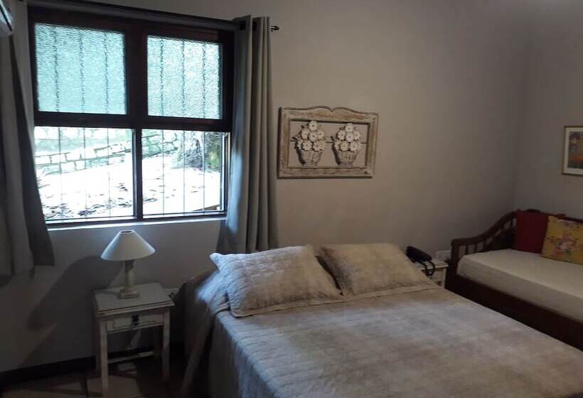 Номер Стандарт Трехместный, Daniela