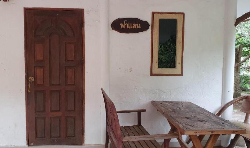 豪华三人间, Lunda Orchid Resort