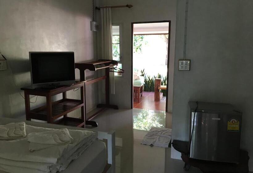 豪华房间, Lunda Orchid Resort