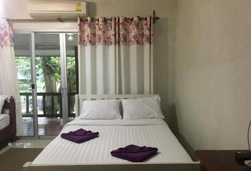豪华房间, Lunda Orchid Resort