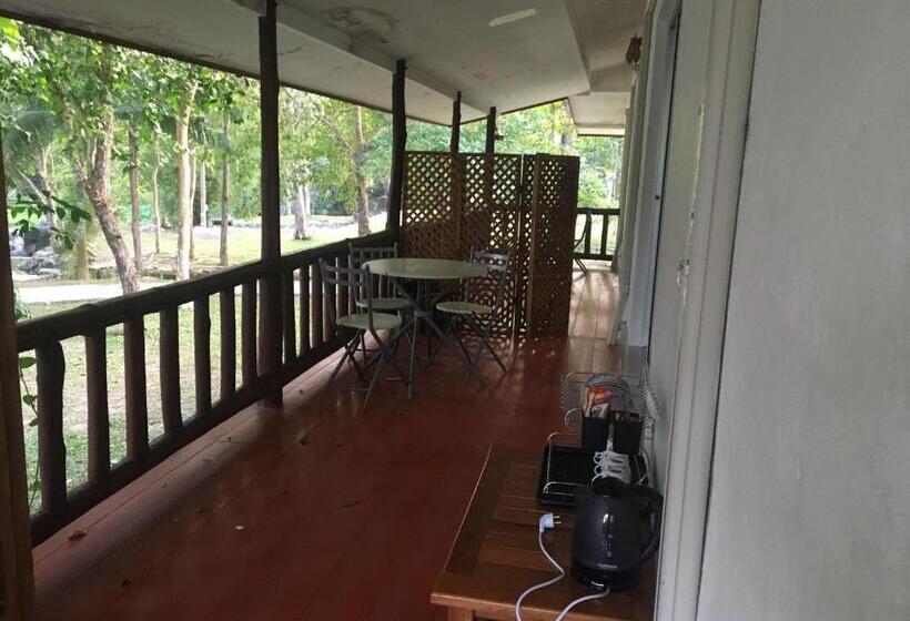 豪华房间, Lunda Orchid Resort