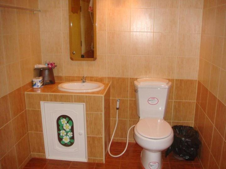 家庭间, Lunda Orchid Resort