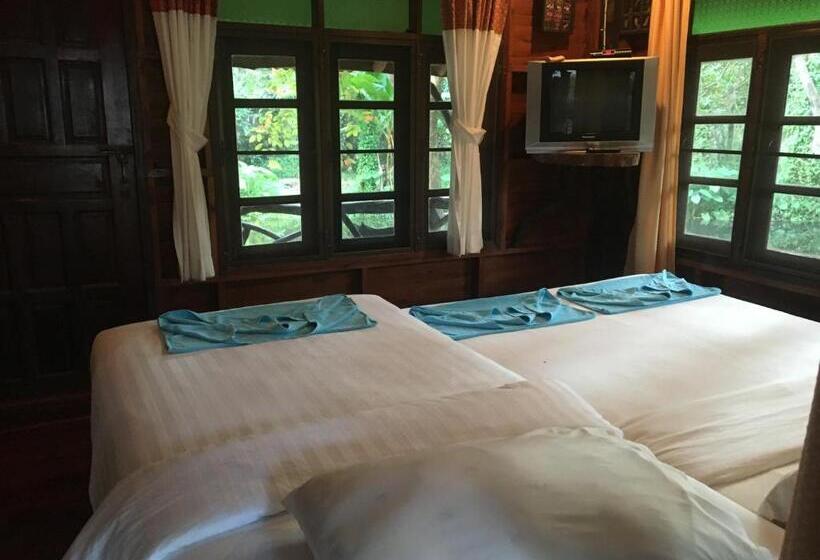 家庭间, Lunda Orchid Resort