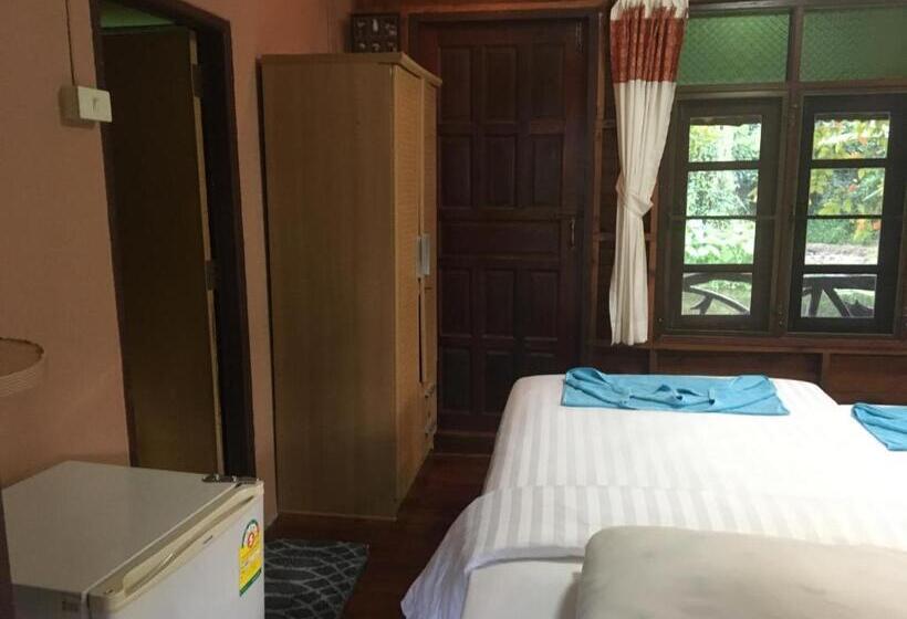 家庭间, Lunda Orchid Resort