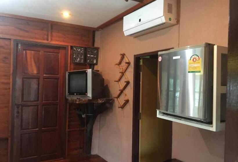 家庭间, Lunda Orchid Resort