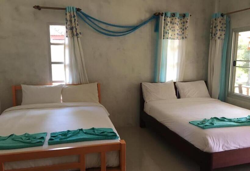 标准三人间, Lunda Orchid Resort