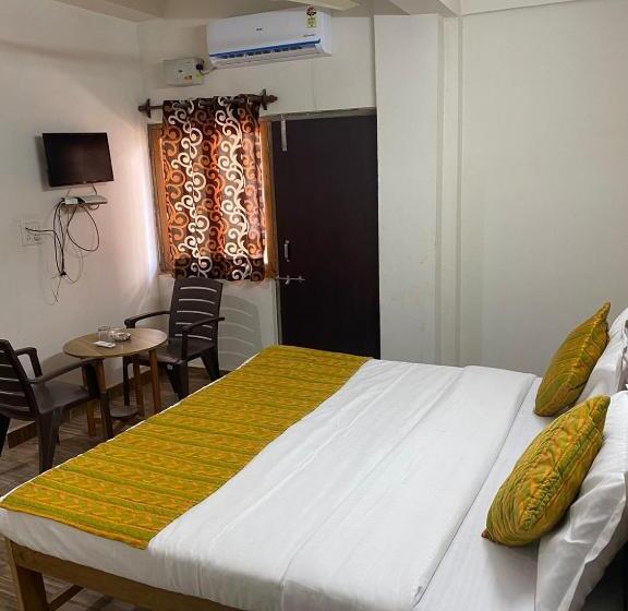 Quarto Superior Cama King, Calangute Beach Palms