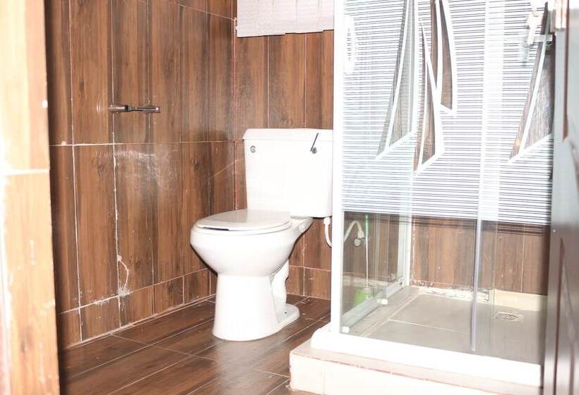 جناح, Fresh Spring Hotels & Towers