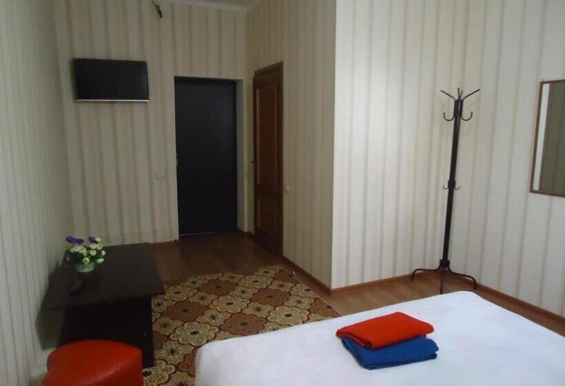 اتاق استاندارد, Tumar