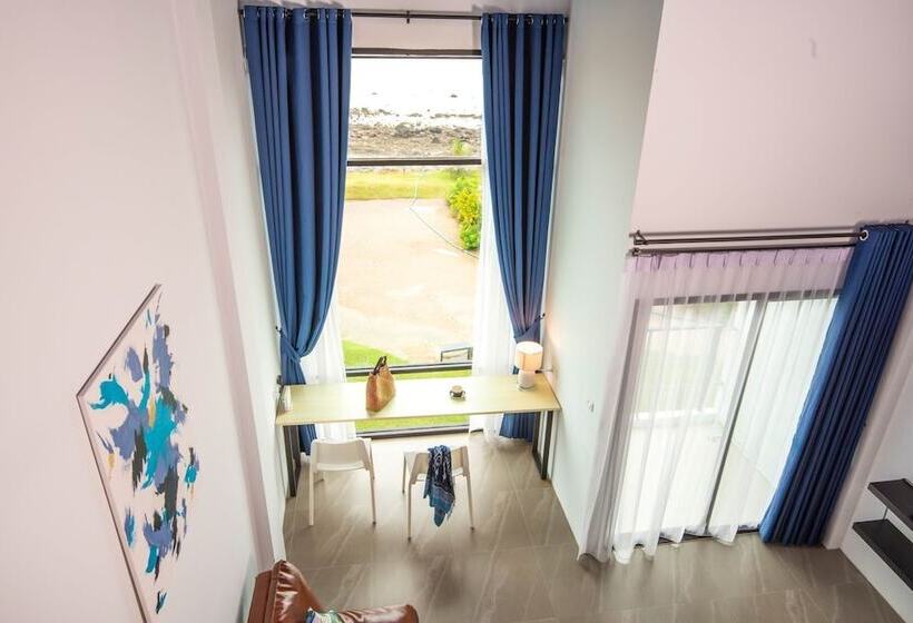 1 Bedroom Duplex Apartment, The Beach Resort & Residence   Sha Plus