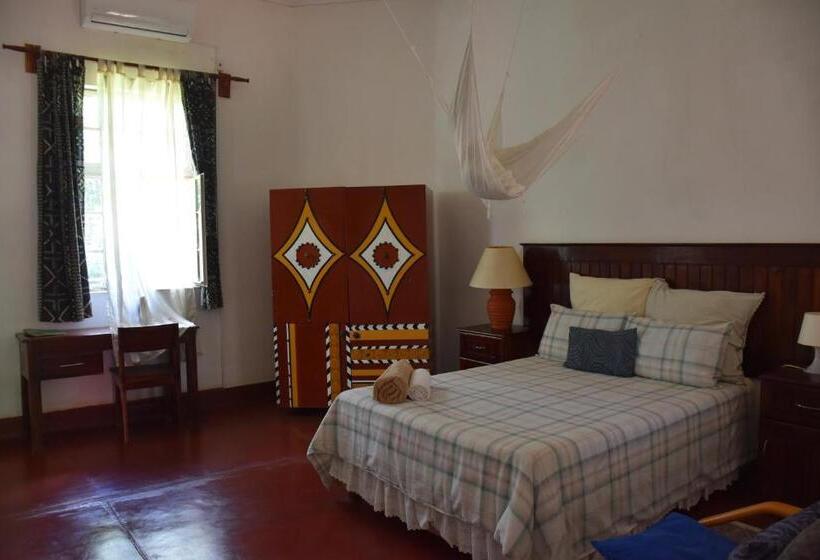 سوییت خانوادگی, Tabonina Bis