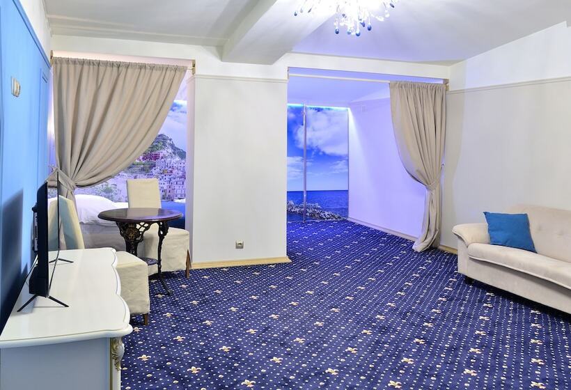 수피리어 트리플 룸, Spa Hotel Ingerburgskiy