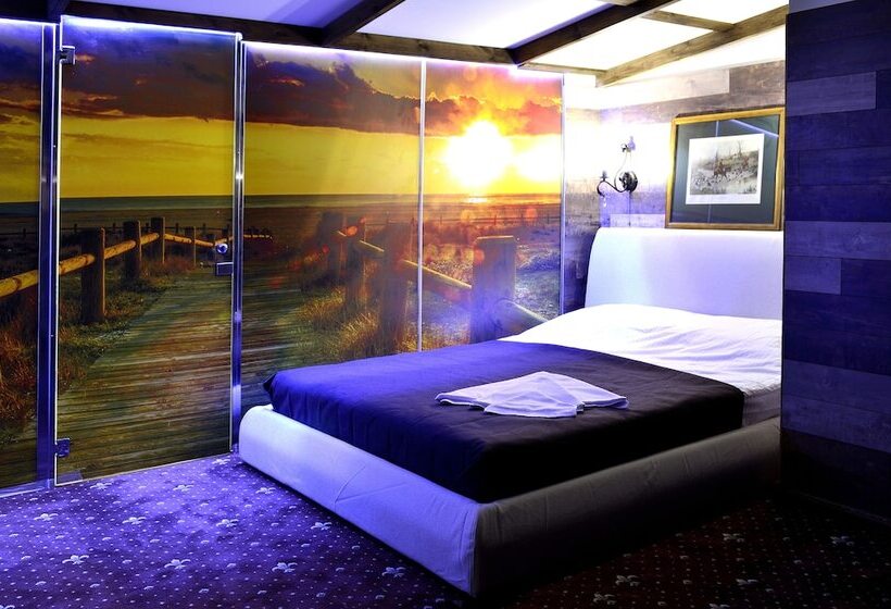 اتاق پریمیوم چهارنفره, Spa Hotel Ingerburgskiy