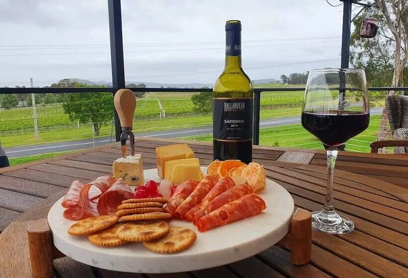 3ベッドルームハウス, A Stanthorpe Getaway