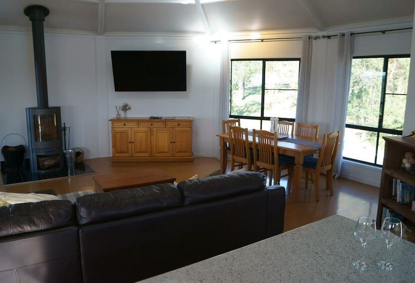 בית, 3 חדרי שינה, A Stanthorpe Getaway