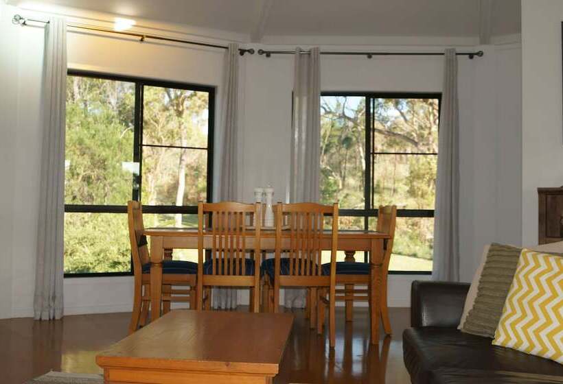 בית, 3 חדרי שינה, A Stanthorpe Getaway