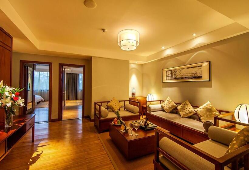 Люкс 2 Спальни, Fliport Garden Hotel Wuyishan