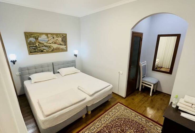 غرفة قياسية, Samarkand Travel