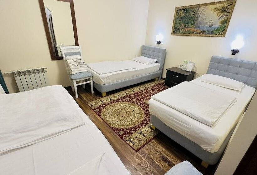 غرفة قياسية ثلاثية, Samarkand Travel