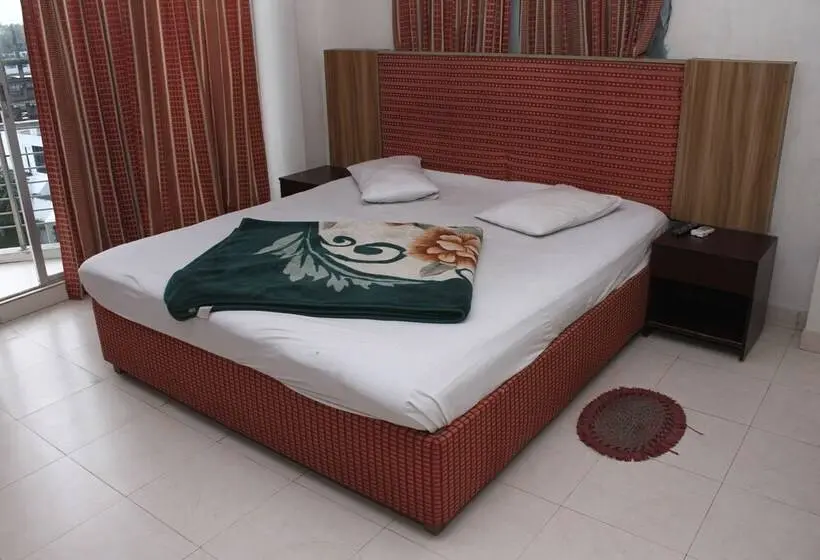 اتاق لوکس, White Beach