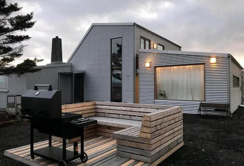 آپارتمان 1 خوابه با چشم‌انداز دریا, Eyvindarholt Guesthouse