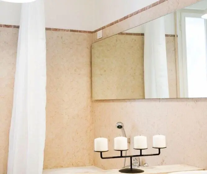 اتاق استاندارد سه نفره, B&b Barberia
