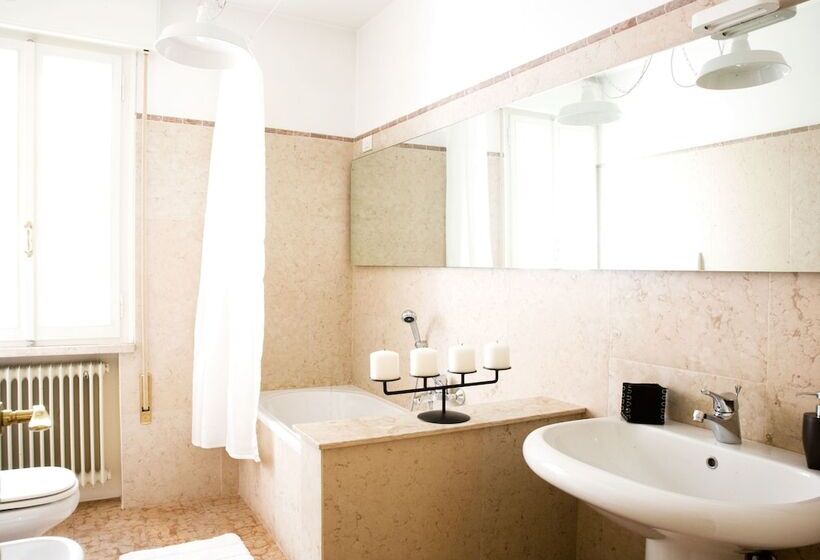 اتاق استاندارد سه نفره, B&b Barberia