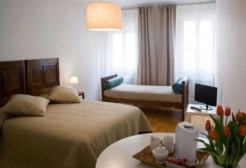 اتاق استاندارد سه نفره, B&b Barberia