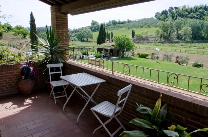 스탠다드 트리플 룸 테라스, Agriturismo Podere Bucine Basso