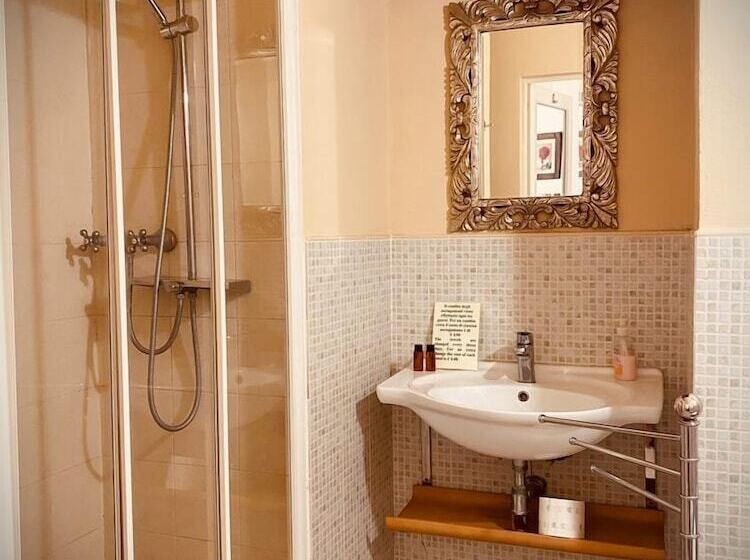 标准三人间, Agriturismo Podere Bucine Basso