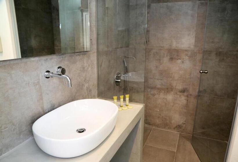 Номер Стандарт с Балконом, Megara