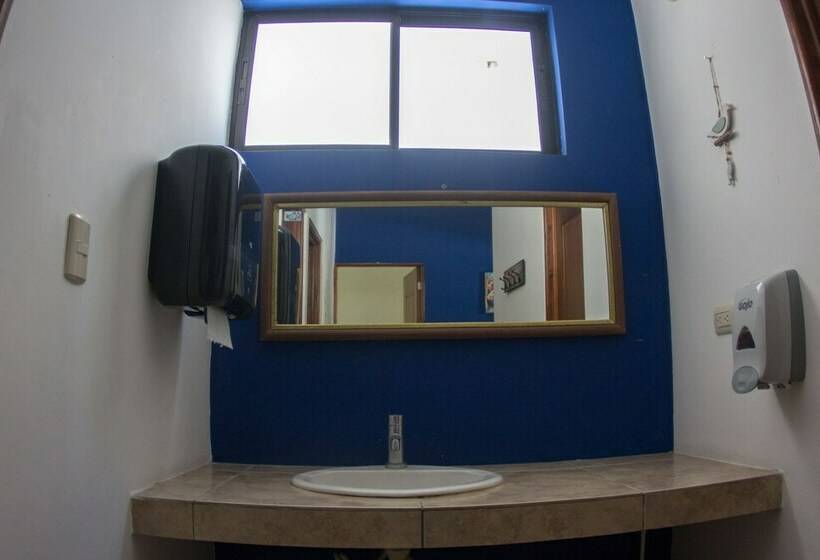 ویلای 3 خوابه, Luxury Villas Monterrico