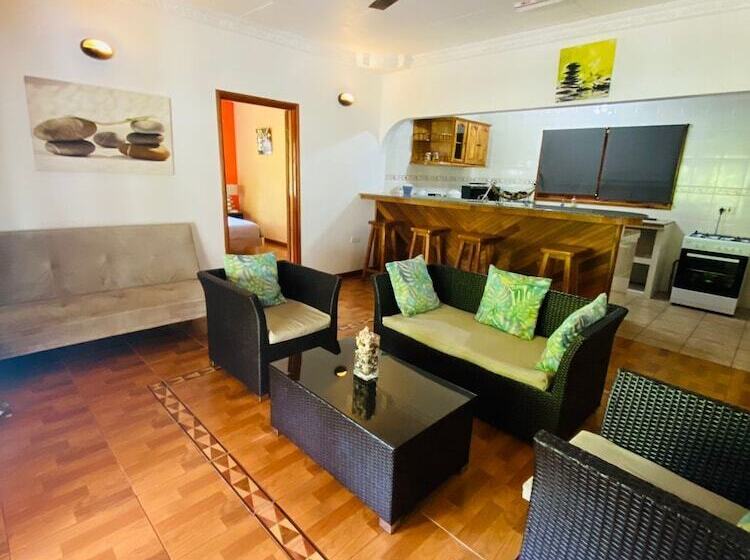 بانگلوی استاندارد 2 خوابه, Casa De Leela Self Catering Guest House