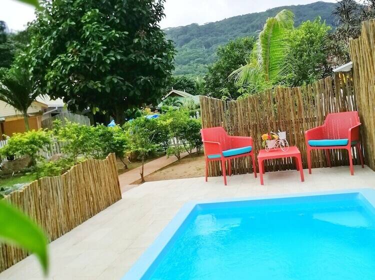 بانگلوی استاندارد 2 خوابه, Casa De Leela Self Catering Guest House