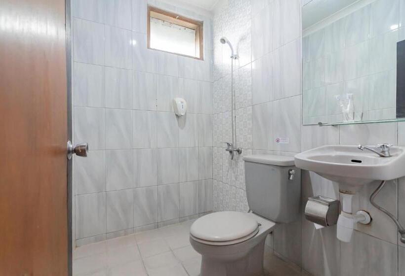 套房, Sans Hotel Cihampelas Bandung