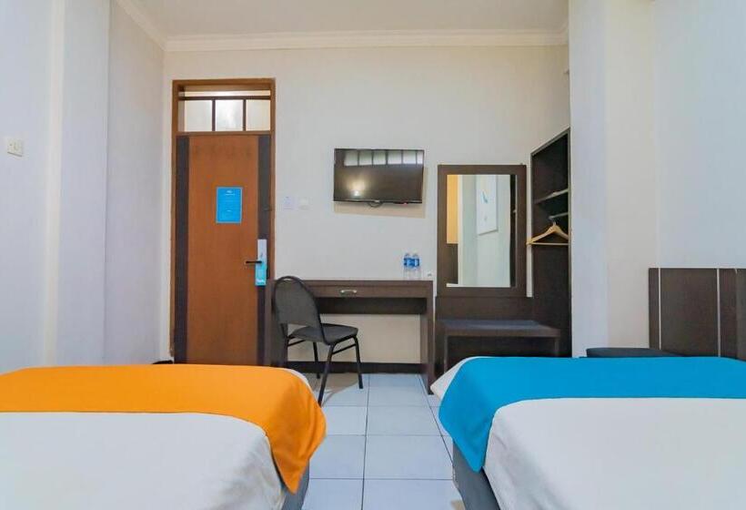 高级大房间, Sans Hotel Cihampelas Bandung