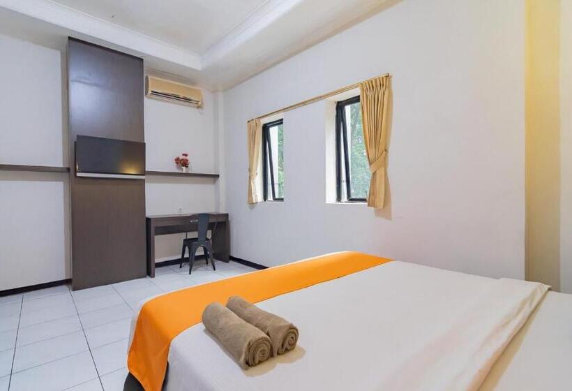 套房, Sans Hotel Cihampelas Bandung