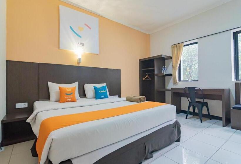豪华房间, Sans Hotel Cihampelas Bandung