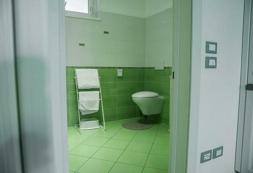 Студия Deluxe, Casa Novecento