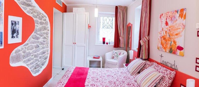 Студия Superior, Casa Novecento