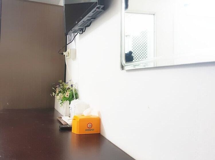 Номер Стандарт, Green Box Hotel Hostel