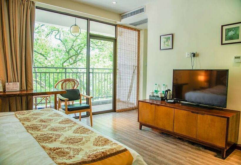 חדר סופריור עם נוף להרים, Dongfang Tianshe Resort